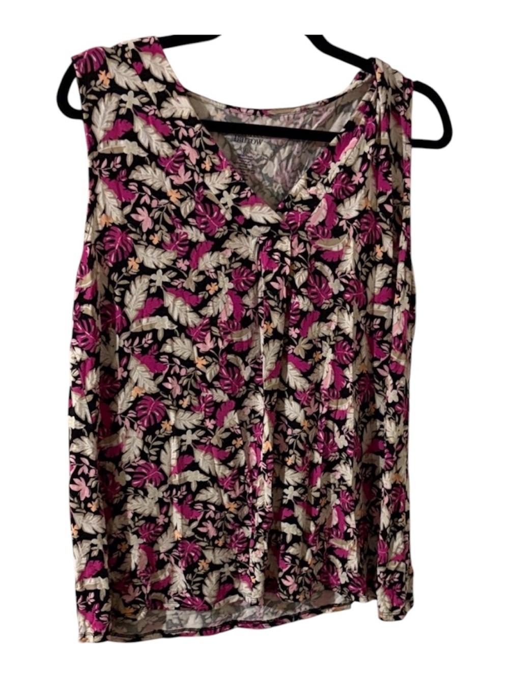 Croft & Barrow Floral V-Neck Blouse - Pink and Black size XL like new.